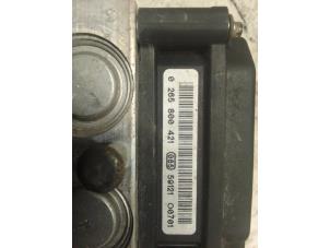 Gebruikte ABS Pomp Fiat Grande Punto (199) 1.3 JTD Multijet 16V VGT Prijs € 75,00 Margeregeling aangeboden door Autodemontage van de Laar