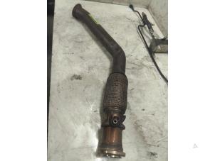 Gebruikte Voorpijp Uitlaat Mercedes Vito (447.6) 2.0 114 CDI 16V Prijs € 70,00 Margeregeling aangeboden door Autodemontage van de Laar