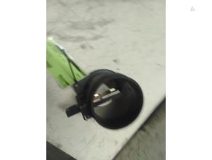 Gebruikte Luchtmassameter Ford Transit Connect 1.8 TDCi 90 Prijs € 20,00 Margeregeling aangeboden door Autodemontage van de Laar