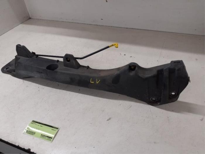 Gebruikte Diversen Renault Clio III (BR/CR) 1.2 16V 75 Prijs op aanvraag aangeboden door Autodemontage van de Laar