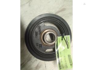 Gebruikte Krukas Poelie Renault Captur (2R) 0.9 Energy TCE 12V Prijs € 25,00 Margeregeling aangeboden door Autodemontage van de Laar