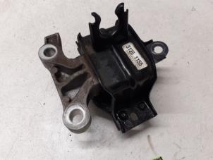 Gebruikte Motorrubber Opel Karl 1.0 12V Prijs op aanvraag aangeboden door Autodemontage van de Laar