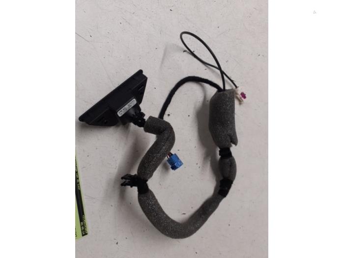 Gebruikte Diversen Volkswagen Up! (121) 1.0 12V 75 Prijs op aanvraag aangeboden door Autodemontage van de Laar