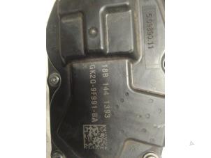 Gebruikte Gasklephuis Ford Transit 2.0 TDCi 16V Eco Blue 105 Prijs € 72,60 Inclusief btw aangeboden door Autodemontage van de Laar