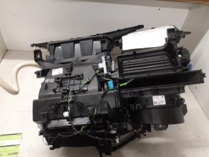 Gebruikte Kachelhuis Toyota Yaris III (P13) 1.5 16V Hybrid Prijs € 275,00 Margeregeling aangeboden door Autodemontage van de Laar