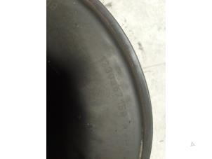 Gebruikte Krukas Poelie Dacia Dokker (0S) 1.5 dCi, Blue dCi 75 Prijs € 70,00 Margeregeling aangeboden door Autodemontage van de Laar