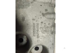 Gebruikte Motorsteun Dacia Dokker (0S) 1.5 dCi, Blue dCi 75 Prijs € 50,00 Margeregeling aangeboden door Autodemontage van de Laar