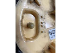 Gebruikte Tank element Pomp Mercedes CLA (118.3) 1.5 CLA-180d Prijs € 100,00 Margeregeling aangeboden door Autodemontage van de Laar