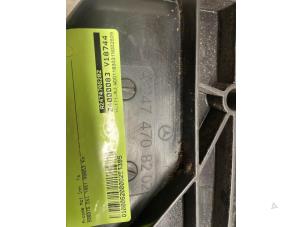 Gebruikte Tank adblue Mercedes CLA (118.3) 1.5 CLA-180d Prijs € 350,00 Margeregeling aangeboden door Autodemontage van de Laar