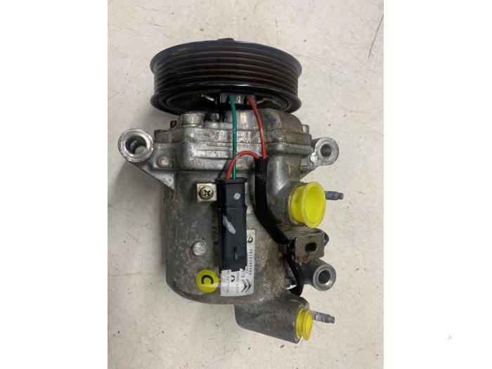 Gebruikte Aircopomp Peugeot 208 I (CA/CC/CK/CL) 1.2 Vti 12V PureTech Prijs € 125,00 Margeregeling aangeboden door Autodemontage van de Laar
