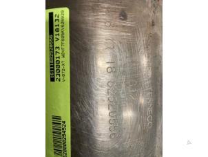 Gebruikte Roetfilter Opel Vivaro 1.6 CDTI 95 Euro 6 Prijs op aanvraag aangeboden door Autodemontage van de Laar