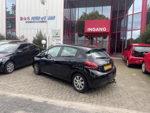 Gebruikte Brandstoftank Peugeot 208 I (CA/CC/CK/CL) 1.2 Vti 12V PureTech Prijs € 100,00 Margeregeling aangeboden door Autodemontage van de Laar