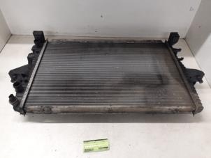 Gebruikte Radiateur Volkswagen Transporter T5 1.9 TDi Prijs € 35,00 Margeregeling aangeboden door Autodemontage van de Laar