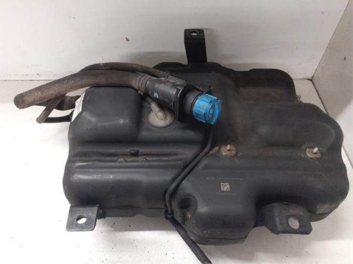 Gebruikte Ureumreservoir Opel Vivaro 1.6 CDTI 95 Euro 6 Prijs € 300,00 Margeregeling aangeboden door Autodemontage van de Laar