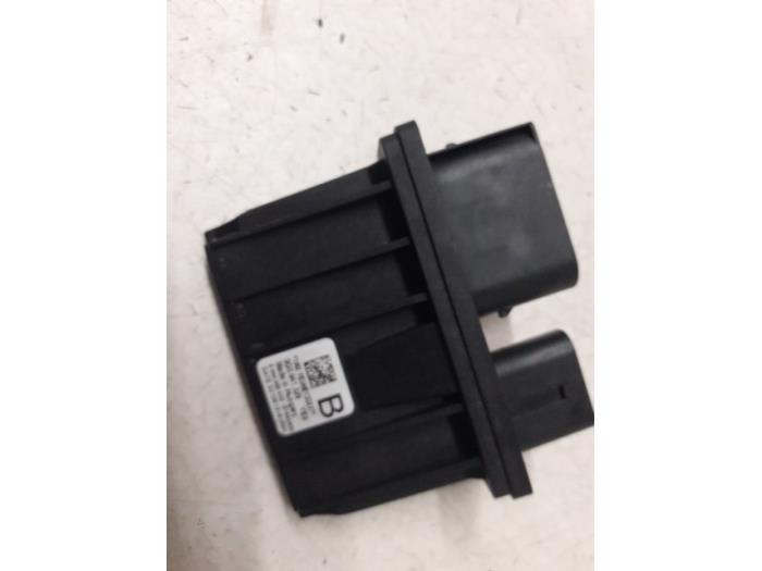 Gebruikte Adblue Computer Volkswagen Golf VIII (CD1) 2.0 TDI 16V 4Motion Prijs op aanvraag aangeboden door Autodemontage van de Laar