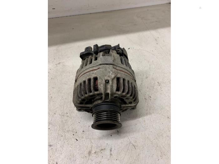 Gebruikte Dynamo Opel Zafira (M75) 1.8 16V Ecotec Prijs € 40,00 Margeregeling aangeboden door Autodemontage van de Laar