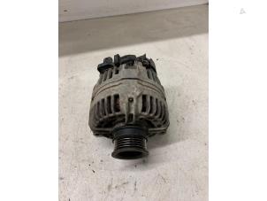 Gebruikte Dynamo Opel Zafira (M75) 1.8 16V Ecotec Prijs € 40,00 Margeregeling aangeboden door Autodemontage van de Laar