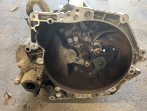 Gebruikte Versnellingsbak Citroen C3 (SC) 1.6 HDi 92 Prijs € 350,00 Margeregeling aangeboden door Autodemontage van de Laar