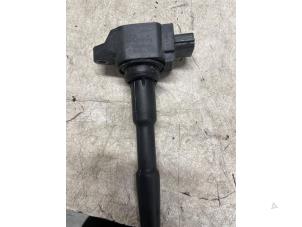 Gebruikte Bobine Renault Clio IV Estate/Grandtour (7R) 0.9 Energy TCE 90 12V Prijs € 12,50 Margeregeling aangeboden door Autodemontage van de Laar