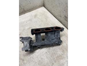 Gebruikte Gasklephuis Renault Clio IV Estate/Grandtour (7R) 0.9 Energy TCE 90 12V Prijs € 50,00 Margeregeling aangeboden door Autodemontage van de Laar