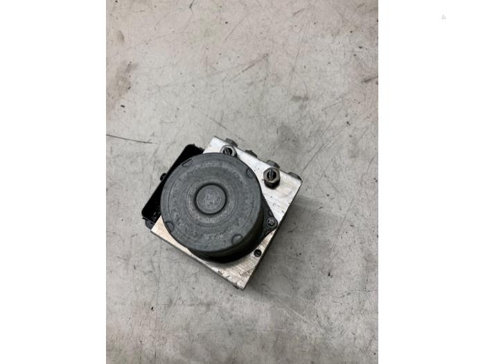 Gebruikte ABS Pomp Opel Astra K Sports Tourer 1.4 Turbo 16V Prijs op aanvraag aangeboden door Autodemontage van de Laar