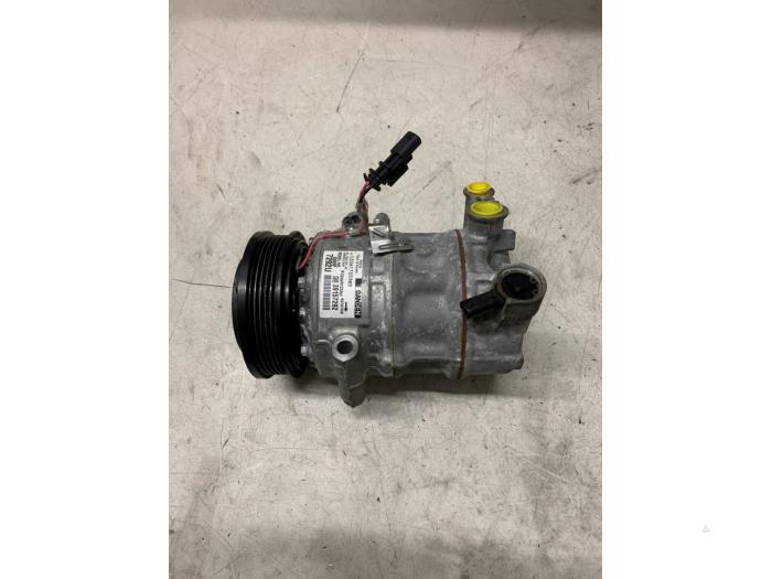 Gebruikte Aircopomp Opel Astra K Sports Tourer 1.4 Turbo 16V Prijs € 75,00 Margeregeling aangeboden door Autodemontage van de Laar