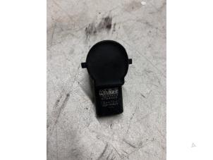 Gebruikte Sensor PDC Opel Astra K Sports Tourer 1.4 Turbo 16V Prijs op aanvraag aangeboden door Autodemontage van de Laar