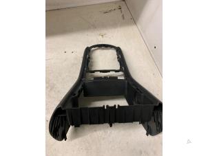 Gebruikte Dashboard deel Opel Astra K Sports Tourer 1.4 Turbo 16V Prijs op aanvraag aangeboden door Autodemontage van de Laar