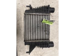 Gebruikte Intercooler Renault Modus/Grand Modus (JP) 1.2 16V TCE 100 Prijs € 40,00 Margeregeling aangeboden door Autodemontage van de Laar