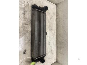 Gebruikte Intercooler Mercedes Sprinter 5t (907.6) 519 CDI 3.0 V6 24V RWD Prijs € 242,00 Inclusief btw aangeboden door Autodemontage van de Laar