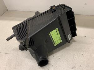 Gebruikte Luchtfilterhuis Renault Kangoo Express (FW) 1.5 dCi 75 FAP Prijs op aanvraag aangeboden door Autodemontage van de Laar