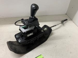 Gebruikte Schakelkabel Versnellingsbak Audi A4 Avant (B8) 1.8 TFSI 16V Prijs op aanvraag aangeboden door Autodemontage van de Laar
