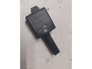 Gebruikte Module keyless vehicle Ford Focus 3 Wagon 1.6 SCTi 16V Prijs op aanvraag aangeboden door Autodemontage van de Laar