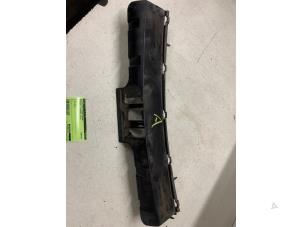 Gebruikte Bumpersteun midden-achter Mercedes C (W205) C-220 2.2 CDI BlueTEC, C-220 d 16V Prijs op aanvraag aangeboden door Autodemontage van de Laar