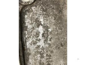 Gebruikte Distributiedeksel Renault Kadjar (RFEH) 1.3 TCE 160 FAP 16V Prijs € 150,00 Margeregeling aangeboden door Autodemontage van de Laar