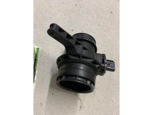 Gebruikte Luchtmassameter Ford Focus 3 1.6 Ti-VCT 16V 125 Prijs op aanvraag aangeboden door Autodemontage van de Laar