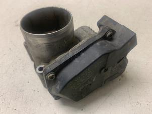 Gebruikte Gasklephuis Volkswagen Golf VI (5K1) 1.4 TSI 122 16V Prijs € 40,00 Margeregeling aangeboden door Autodemontage van de Laar