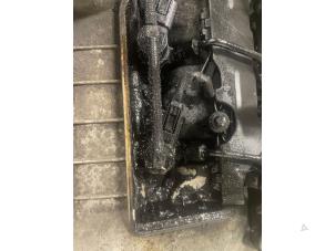 Gebruikte Motor Mercedes E (W211) 2.2 E-220 CDI 16V Prijs op aanvraag aangeboden door Autodemontage van de Laar