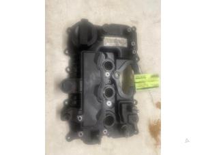 Gebruikte Kleppendeksel Kia Rio IV (YB) 1.0i T-GDi 100 MHEV Prijs € 100,00 Margeregeling aangeboden door Autodemontage van de Laar