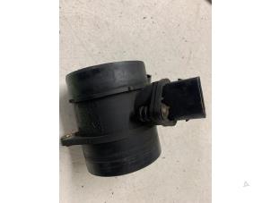 Gebruikte Luchtmassameter Mercedes E (W211) 2.2 E-220 CDI 16V Prijs op aanvraag aangeboden door Autodemontage van de Laar