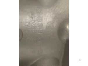 Gebruikte Thermostaathuis Ford Focus 3 Wagon 1.0 Ti-VCT EcoBoost 12V 100 Prijs € 30,00 Margeregeling aangeboden door Autodemontage van de Laar