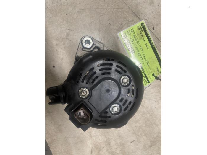 Dynamo van een Ford Focus 3 Wagon 1.0 Ti-VCT EcoBoost 12V 100 2018