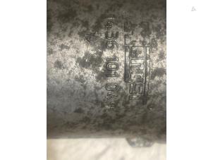 Gebruikte Oliefilterhuis Opel Corsa D 1.2 16V Prijs € 25,00 Margeregeling aangeboden door Autodemontage van de Laar