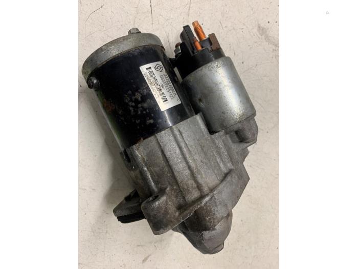 Gebruikte Startmotor Renault Captur I (2R) 0.9 Energy TCE 12V Prijs € 50,00 Margeregeling aangeboden door Autodemontage van de Laar