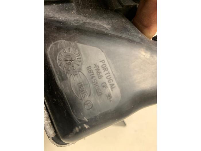 Intercooler van een Abarth 500/595/695 1.4 T-Jet 16V 2011