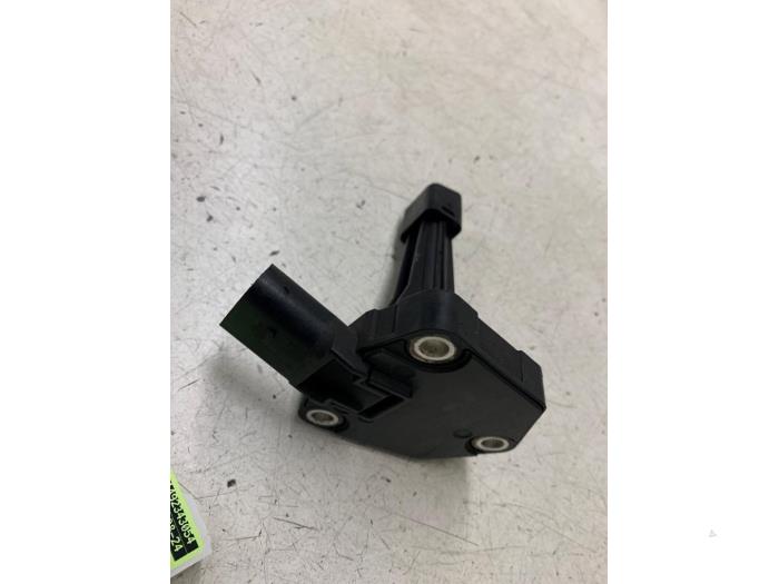 Gebruikte Oliepeil sensor Volkswagen Polo V (6R) 1.2 TSI Prijs op aanvraag aangeboden door Autodemontage van de Laar