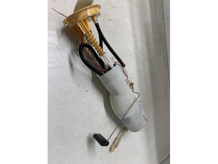 Gebruikte Tank element Pomp Landrover Range Rover III (LM) 2.9 TD6 24V Prijs op aanvraag aangeboden door Autodemontage van de Laar