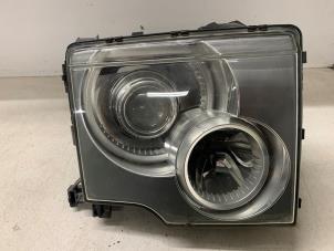 Gebruikte Koplamp rechts Landrover Range Rover III (LM) 2.9 TD6 24V Prijs op aanvraag aangeboden door Autodemontage van de Laar