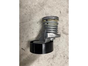 Nieuwe Spanrol Multiriem Volkswagen Touran Prijs € 48,40 Inclusief btw aangeboden door Autodemontage van de Laar