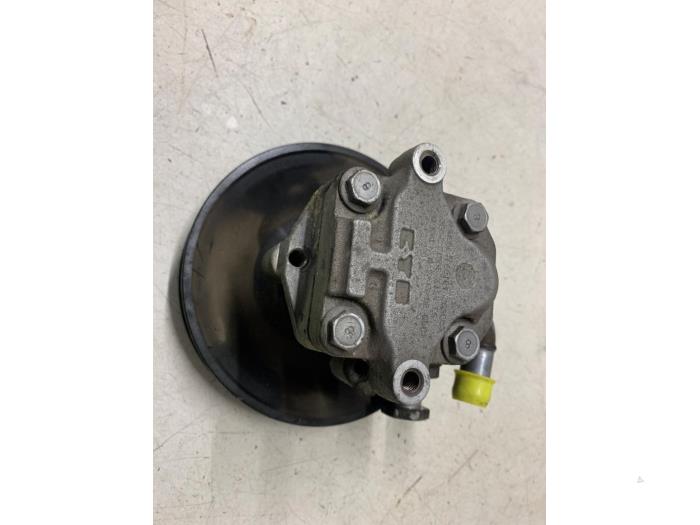 Gebruikte Servopomp Volkswagen Crafter 2.5 TDI 30/32/35/46/50 Prijs op aanvraag aangeboden door Autodemontage van de Laar